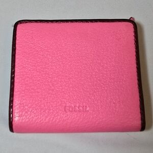 Fossil Hot Pink Leather Bifold Wallet Red Leather Trim Snap Closure